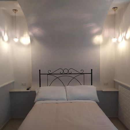 Bed and Breakfast L'Orto Del Vesuvio Di Laura Guidone Сан-Себастьяно-аль-Везувио Экстерьер фото