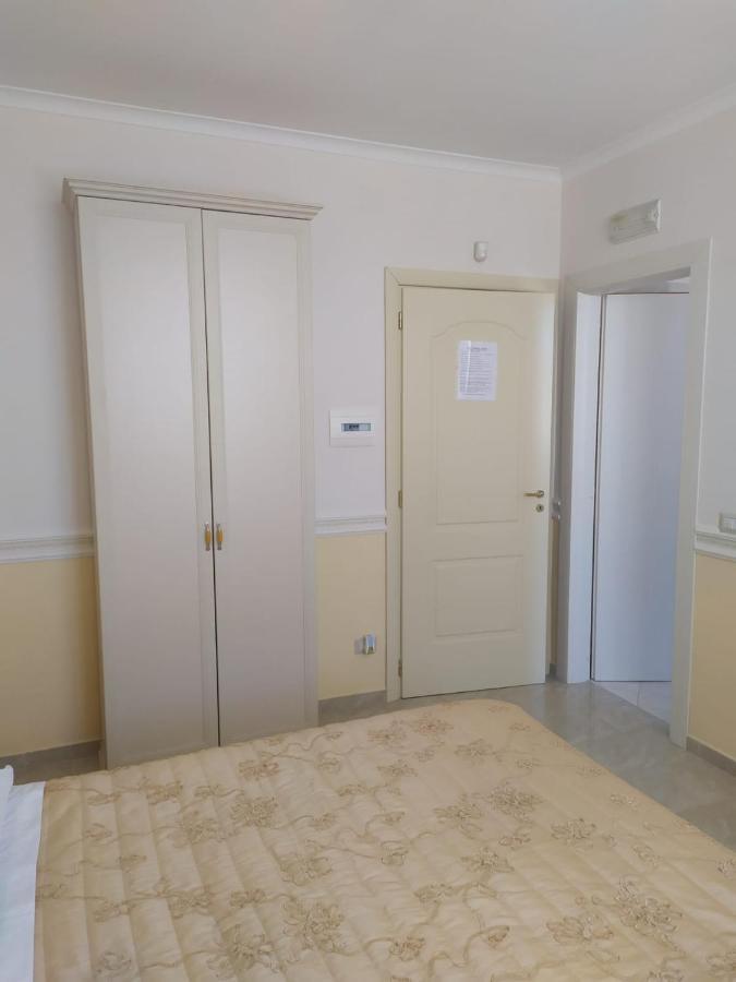 Bed and Breakfast L'Orto Del Vesuvio Di Laura Guidone Сан-Себастьяно-аль-Везувио Экстерьер фото